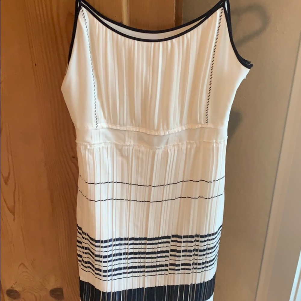 O’2nd Sleeveless Dress